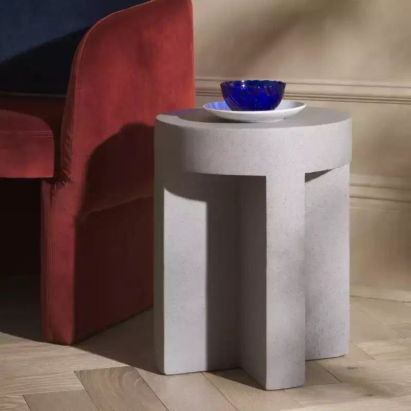 Aldrich Round Accent Table - ACC2821 - Safavieh