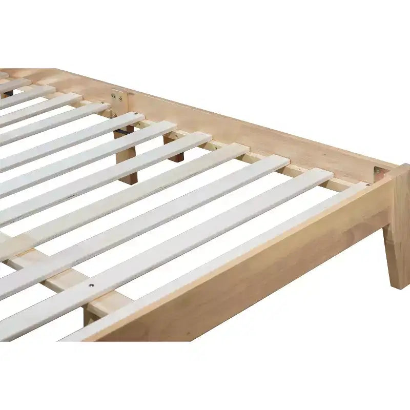 Lit en bois d'hévéa avec tête de lit en rotin et pieds de soutien pour chambre à coucher