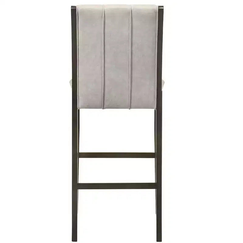 Nolan Barstool