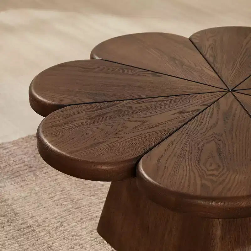 Art Leon Modern Coffee Table, Petal Shape Circle Center Table with Rubber Wood Base for Living Room