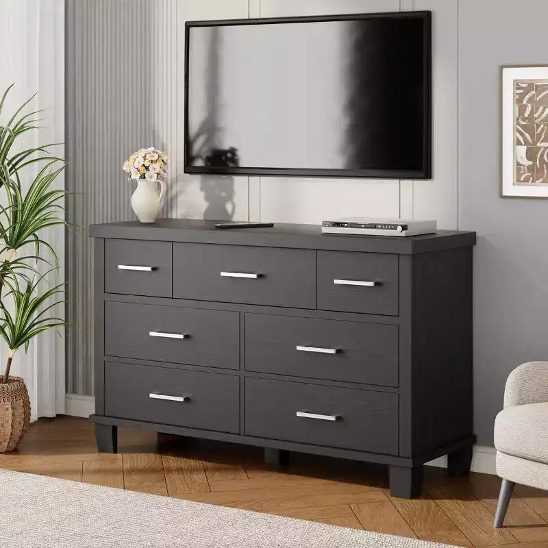 51 Inch Wide Modern Wood Dresser with 7 Drawers, Sturdy Chest of Drawers with Metal Handles for Bedroom & Living Room