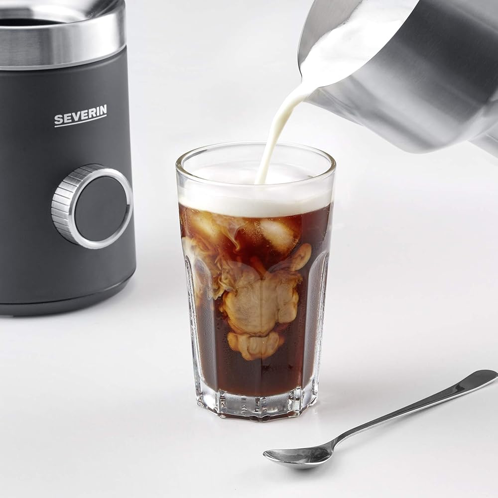 SEVERIN Émulsionneur de lait Spuma 700 Plus 500 W, Mousseur de lait à induction, Mousseur à lait électrique, Chocolatière 700 ml, 13 programmes, inox/noir, SM 3587 : Cuisine et Maison