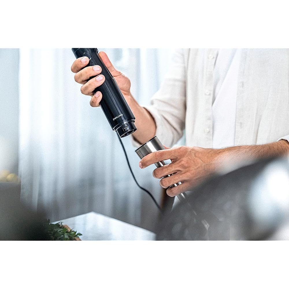 ZWILLING ENFINIGY Mixeur Plongeant avec Lame à Ailettes en Acier Inoxydable, Verre Doseur 600 ml, Noir : Cuisine et Maison