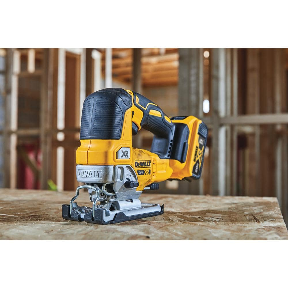 20V MAX XR Cordless Brushless Jigsaw (Tool Only) DCS334B